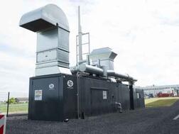 Blockheizkraftwerk auf HEICO-Firmengelände